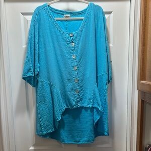 Oh My Gauze teal high/low tunic. Button front 100% cotton. Size 1